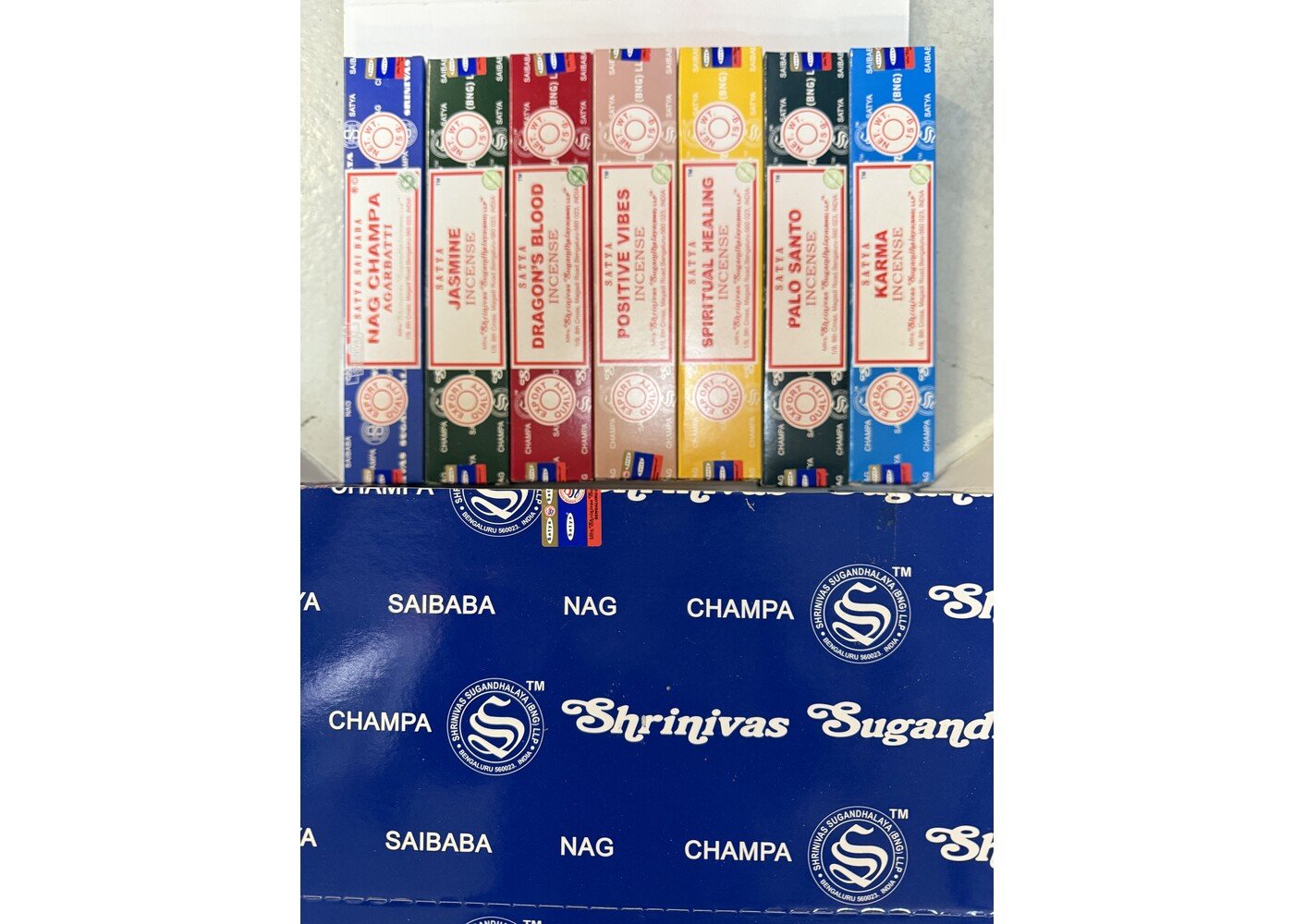 Satya Nag Champa Räucherstabchen Display assortiert 7x 6 versch. Düfte