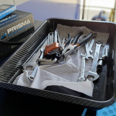 Tools & Tire pressure gauge