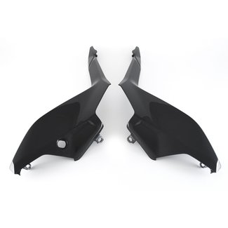 FULLSIX Carbon UNDER TANK SIDE PANELS - SET939 SUPERSPORT (2017-)