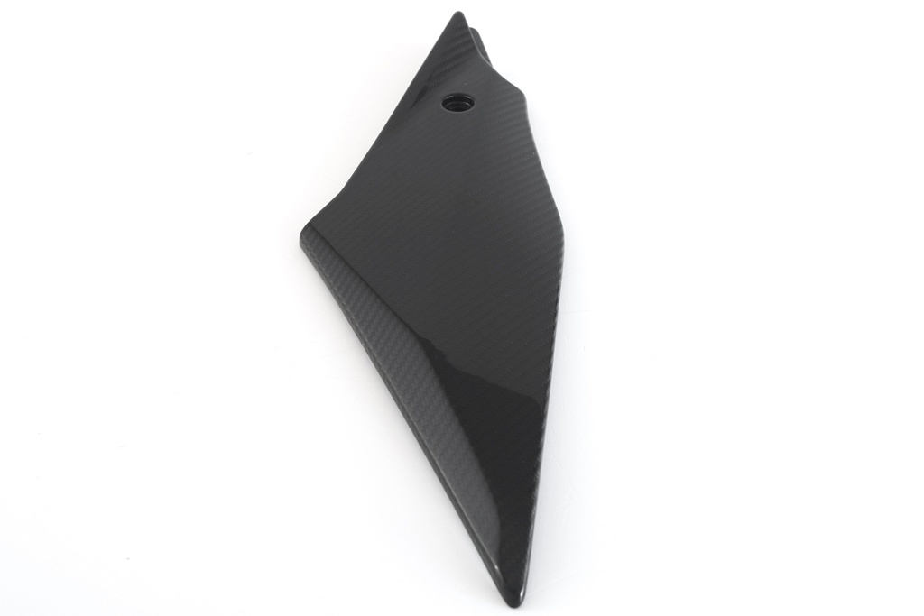 FULLSIX Carbon UNDER TANK SIDE PANELS - SETYZF-R1 2015-2019 