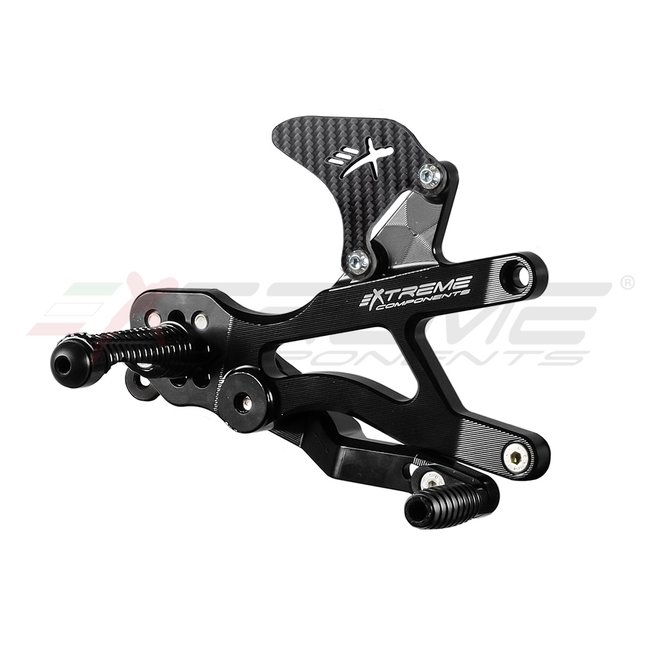 Extreme Components GP EVO rear sets kit for Yamaha R6 (2006/2022) (standard and reverse shifting) with carbon fiber heel guard (black)