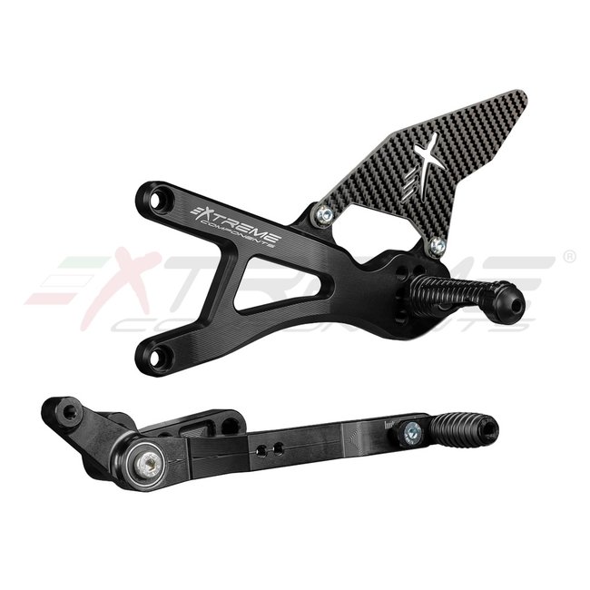 Extreme Components GP EVO rear sets kit for Yamaha R1 (2020/2022) (standard and reverse shifting) with carbon fiber heel guard (black)(for Akrapovic Racing full system)