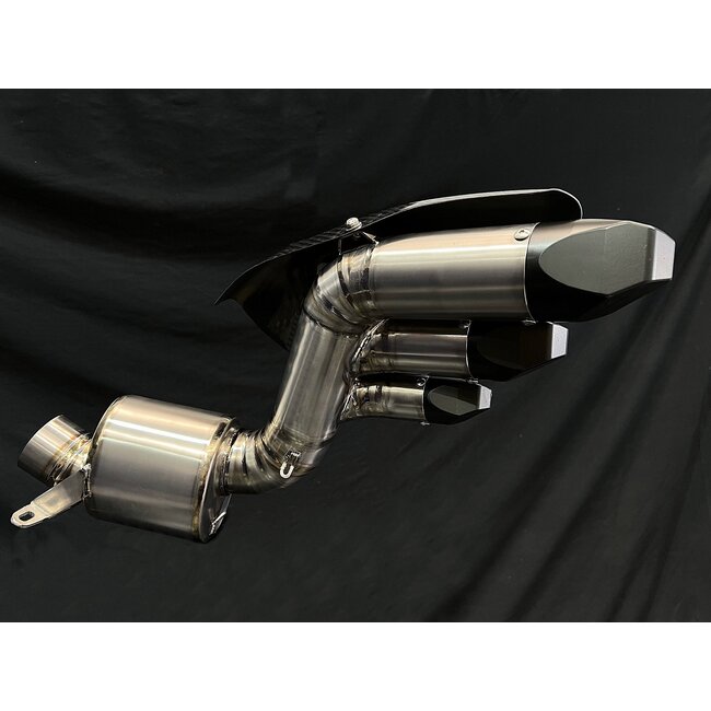 MV Agusta 800 Titanium Slip-On Uitlaatsysteem