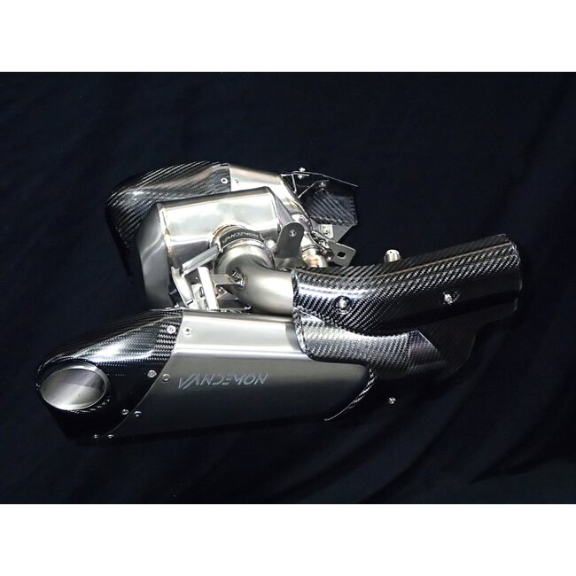 Vandemon Performance Triumph Rocket 3 Stealth Ventilgesteuerte Titan Slip-On Auspuffanlage