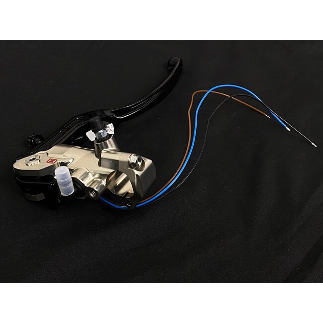Accossato PRS 19mm Radiale Rempomp met opklapbare hendel en olie-reservoirkit | Geschikt voor cruisecontrol