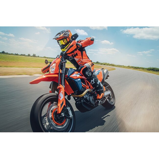 BT MOTO KTM 690 SMC / Duke / 690 Enduro / Gas Gas 700 / Husqvarna 701 2017-2026 Stage 1+ met handheld tuner