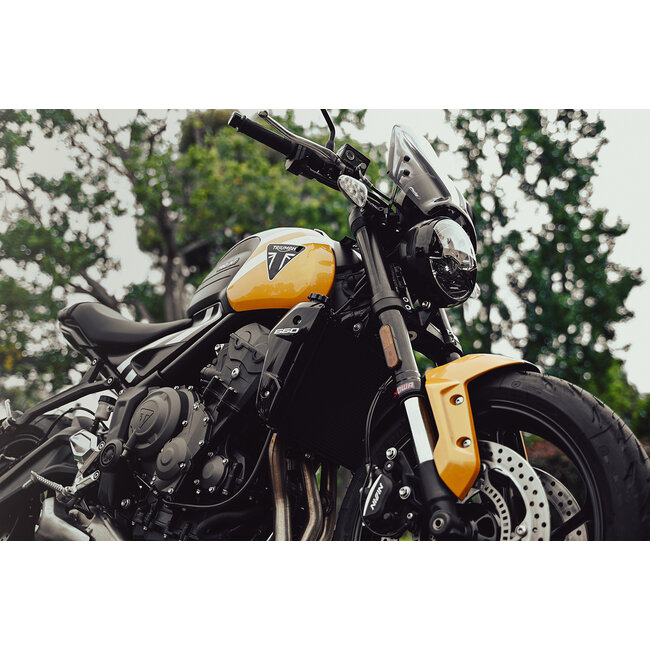 BT MOTO Triumph Trident 660 2026 Stage 1+ met handheld tuner
