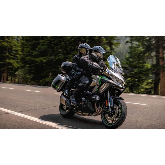 BT MOTO Kawasaki Versys 1100 2025-2026 Stage 1+ with handheld tuner