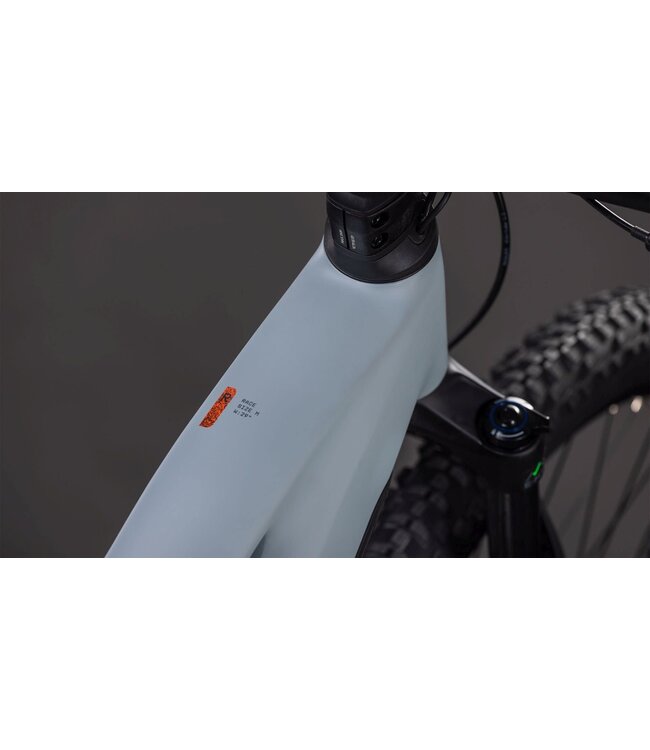 2026 CUBE REACTION HYBRID RACE 800 VULCAN/ORANGE