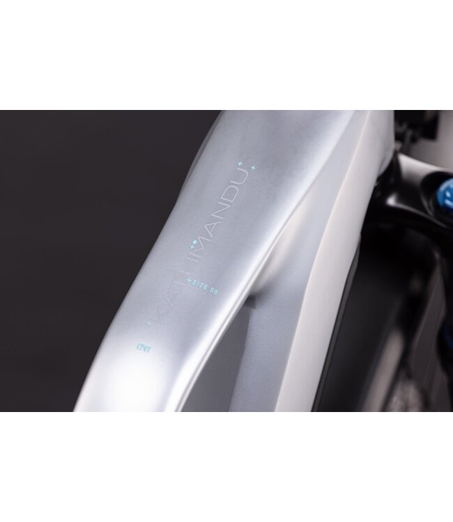 CUBE KATHMANDU HYBRID ONE 800  SILVERSTAR/REFLEX 2027 EE 46