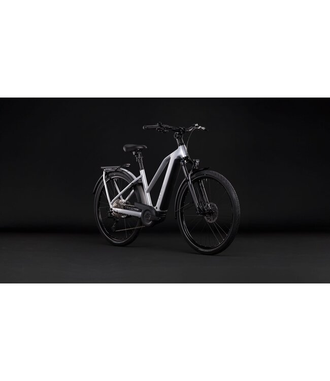 CUBE KATHMANDU HYBRID ONE 800  SILVERSTAR/REFLEX 2027 EE 46