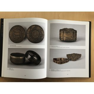 Shaanxi People's Fine Arts Publishing House Gold and Silver: Selected Treasures of the Shaanxi History Museum