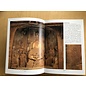 Yunnan's People Publishing House The Sculpture and Painting Arts of Nanzhao and Dali, compiled by Li Kunsheng