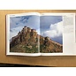 Sichuan Nationalities Publishing House Collection of Tibetan Fine Art (16): Architecture, Ancient Fortress or Fortification
