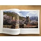 Sichuan Nationalities Publishing House Collection of Tibetan Fine Art (16): Architecture, Ancient Fortress or Fortification