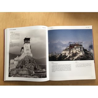 Sichuan Nationalities Publishing House Collection of Tibetan Fine Art (16): Architecture, Ancient Fortress or Fortification
