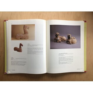 Sun Tree Publications, Singapore Spirit of Han: Ceramics for the Afterlife, by Aileen Lau