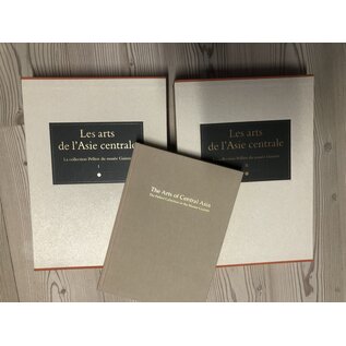 Réunion des Musées Nationaux, Paris Les Arts de l'Asie Centrale: La Collection Pelliot du Musée Guimet, par Jacques Gies
