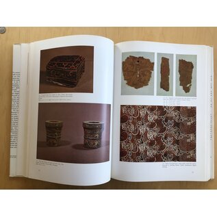 Kodansha International Arts of China: Neolithic Culture to the T'ang Dynasty, by Terukazu Akiyama, Kosei Ando ...