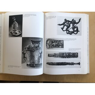 Kodansha International Arts of China: Neolithic Culture to the T'ang Dynasty, by Terukazu Akiyama, Kosei Ando ...