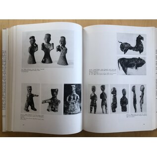Kodansha International Arts of China: Neolithic Culture to the T'ang Dynasty, by Terukazu Akiyama, Kosei Ando ...