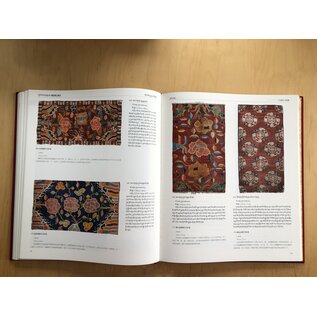 Sichuan Nationalities Publishing House Collection of Tibetan Fine Art (22): Arts & Fine Arts: Woven Rugs