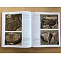 Sichuan Nationalities Publishing House Collection of Tibetan Fine Art (34): Rock Painting - Petroglyph 2