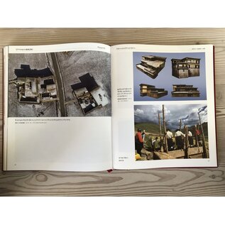 Sichuan Nationalities Publishing House Collection of Tibetan Fine Art (36): Vernacular Architecture: Sichuan, Yunnan