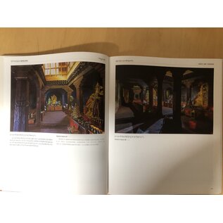 Sichuan Nationalities Publishing House Collection of Tibetan Fine Art (31): Murals from Shigatse and Chamdo