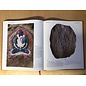 Sichuan Nationalities Publishing House Collection of Tibetan Fine Art (25): Sculpture Art: Stone Carving Tibet 2
