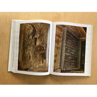 Shanghai People's Fine Art Publishing House Tibetan Art Series: Carving, by Shanghai People's Fine Art Publishing House