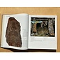 Sichuan Nationalities Publishing House Collection of Tibetan Fine Art (50): Sculptural Art Stone Carving 3