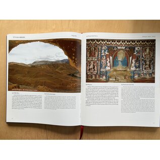 Sichuan Nationalities Publishing House Collection of Tibetan Fine Art (49): Painting Art Murals mNga' ris 1