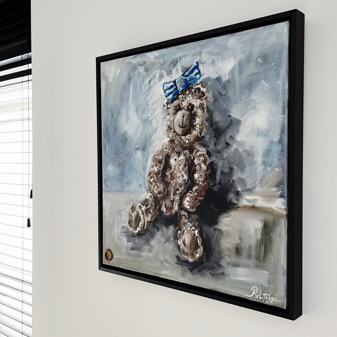 Oil painting - Rick Triest - 80x80 cm - Lady Bobby the Teddybear - Classic Lady Bobby with Chanel bow