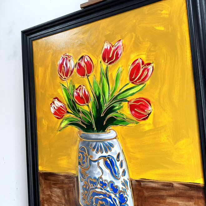 Schilderij -80x100 cm - Rick Triest - Tulp Mania - Tulip stil life with delft blue vase  #2
