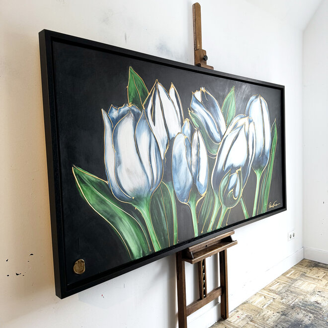 Schilderij -100x200 cm - Rick Triest - Tulp Mania -Delft tulpen met Pruisisch Blauw