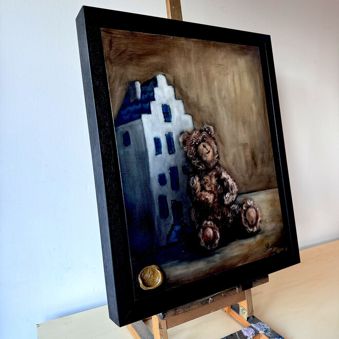 Olieverf schilderij- 40x50 cm -Rick Triest -Sir Bobby de teddybeer -  ''Sir Bobby & Canal house in Delft'' #8