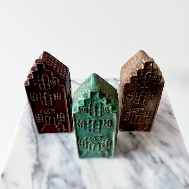 Canalhouses- Rick Triest - Canal House Amsterdam Step Gable - Bronze - 6x5x15 cm - Brickbrown & Gold - Patina