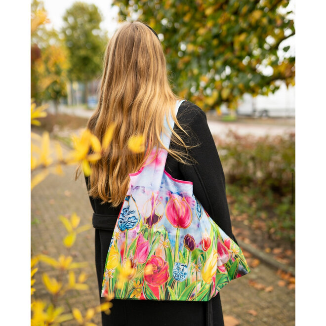 Designed by Rick Triest  TS Collection - Tulpen -Vouwtasje Dutch Beauty 68*60cm spring D13x10 H2