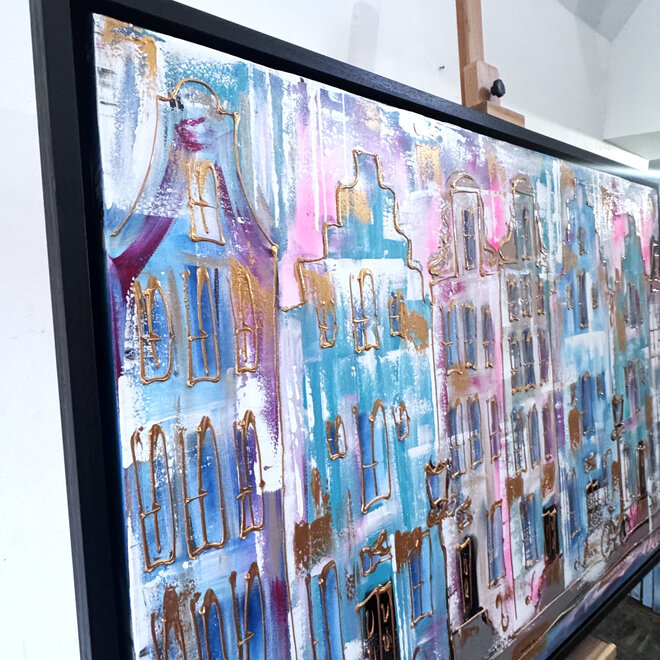 Schilderij- 100x150x4,5 cm - Rick Triest - Amsterdam Canalhouses - Gold - BOHO CHIC - Sky Blue & Gold