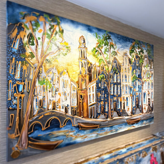 Schilderij- Rick Triest - 100x150 cm  - Amsterdam Signature Gold Series - Prinsengracht - Blue & Gold - Westertoren