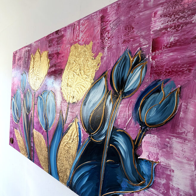 Schilderij - 100x150 cm - Rick Triest - Tulpenmanie - Compositie van tulpen met goud #18