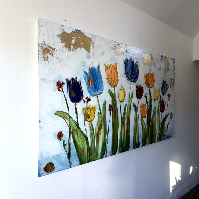 Schilderij - 100x150 cm - Rick Triest - Tulpenmanie - Compositie van tulpen met goud #16