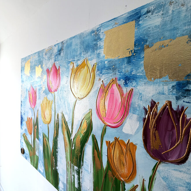 Schilderij - 100x150 cm - Rick Triest - Tulpenmanie - Compositie van tulpen met goud #12