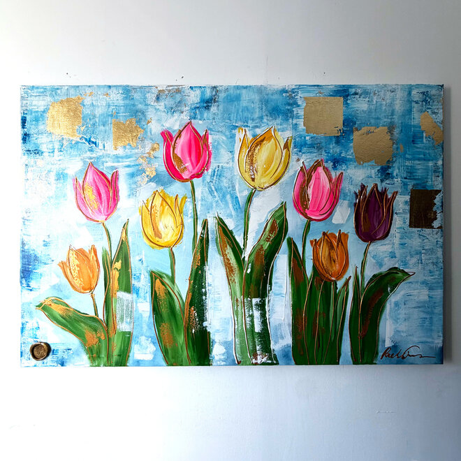Schilderij - 100x150 cm - Rick Triest - Tulpenmanie - Compositie van tulpen met goud #12