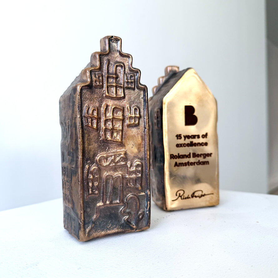 Anniversary gift – personalized, custom-made bronze Amsterdam canal house