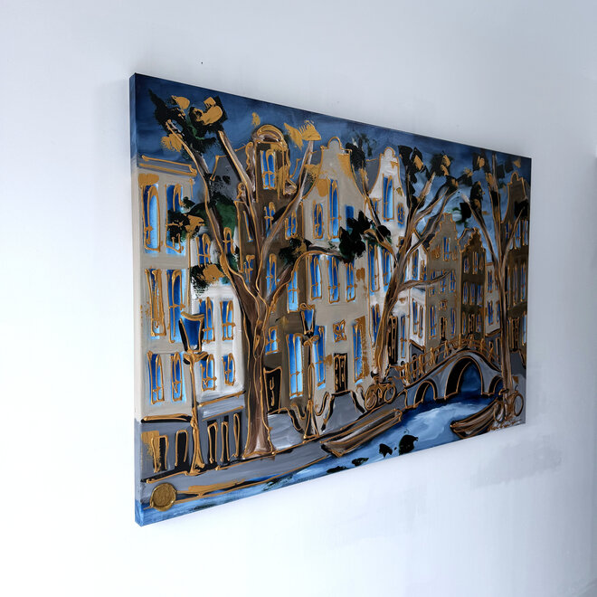 Schilderij- Rick Triest - 100x150 cm - Amsterdam Signature Gold Series - Prinsengracht - Blue & Gold # 1274