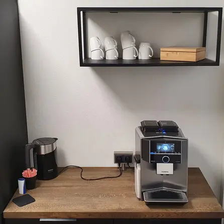 Eiken blad - op maat - 4 cm dik - rustiek eikenhout (B/C) - verlijmd paneel, brede lamel (9-12 cm) - 40 mm Eiken blad - op maat - 4 cm dik - rustiek eikenhout (B/C) - verlijmd paneel, brede lamel (9-12 cm) - 40 mm