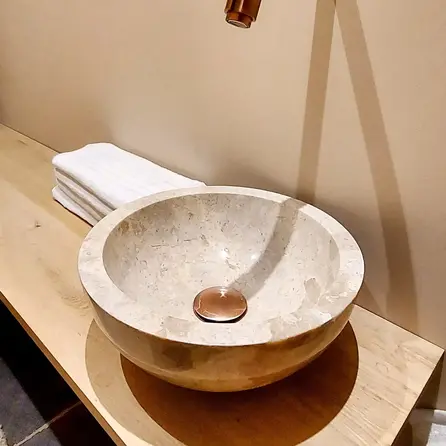 Eiken wastafelblad - op maat - 2,7 cm dik - rustiek eikenhout (B/C) - verlijmd, brede lamel (9-12 cm) - 27 mm Eiken wastafelblad - op maat - 2,7 cm dik - rustiek eikenhout (B/C) - verlijmd, brede lamel (9-12 cm) - 27 mm