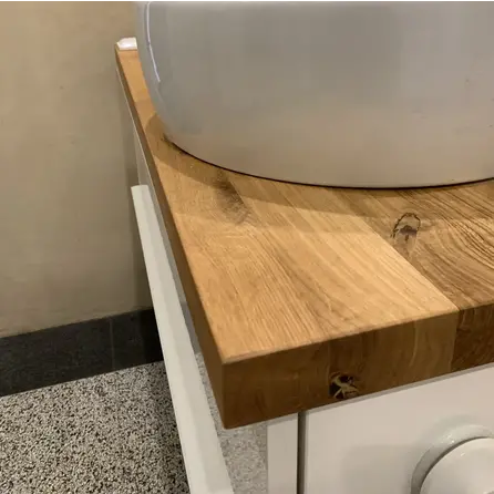 Eiken wastafelblad - op maat - 4 cm dik - rustiek eikenhout (B/C) - verlijmd, brede lamel (9-12 cm) - 40 mm Eiken wastafelblad - op maat - 4 cm dik - rustiek eikenhout (B/C) - verlijmd, brede lamel (9-12 cm) - 40 mm